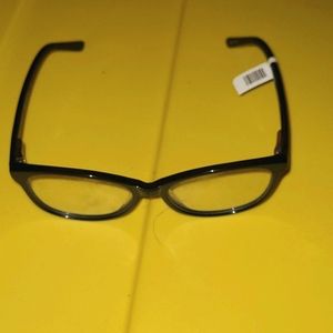 Woman's glasses frrames